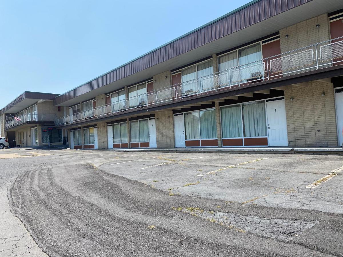 Sonrise Inn Breezewood Dış mekan fotoğraf